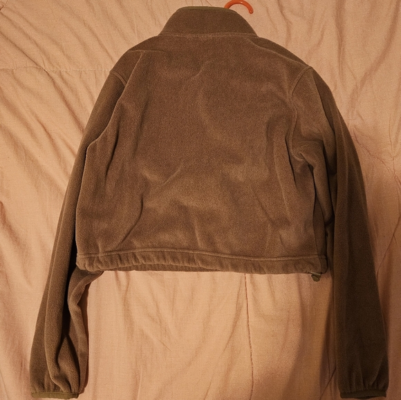 Aritzia Tna Snopolar Top - Picture 4 of 4